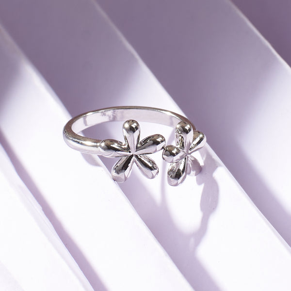 You and me  Floral Silver Ring
