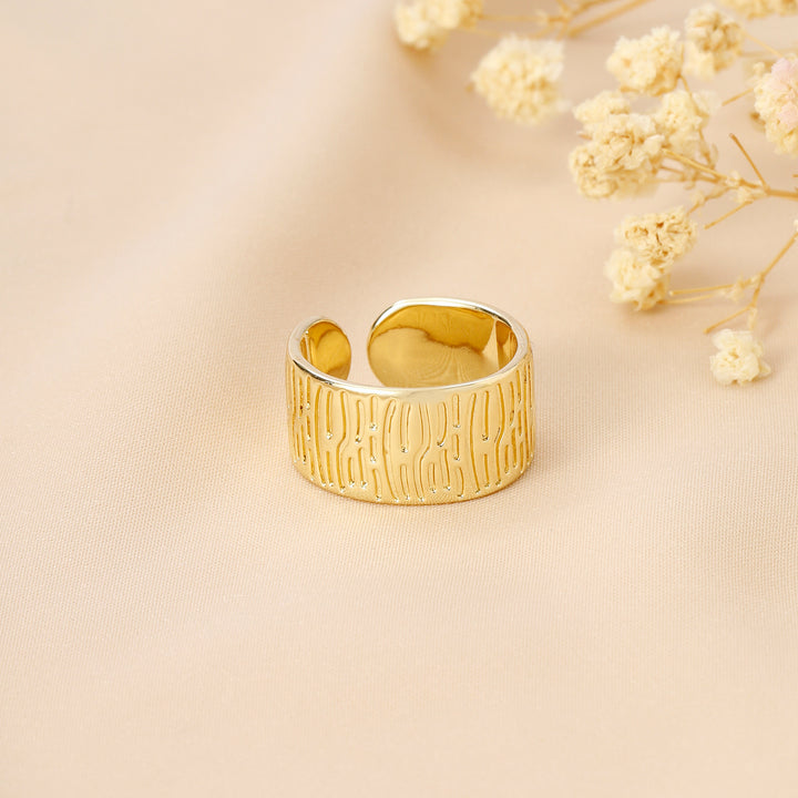 Serpent Skin Gold Ring