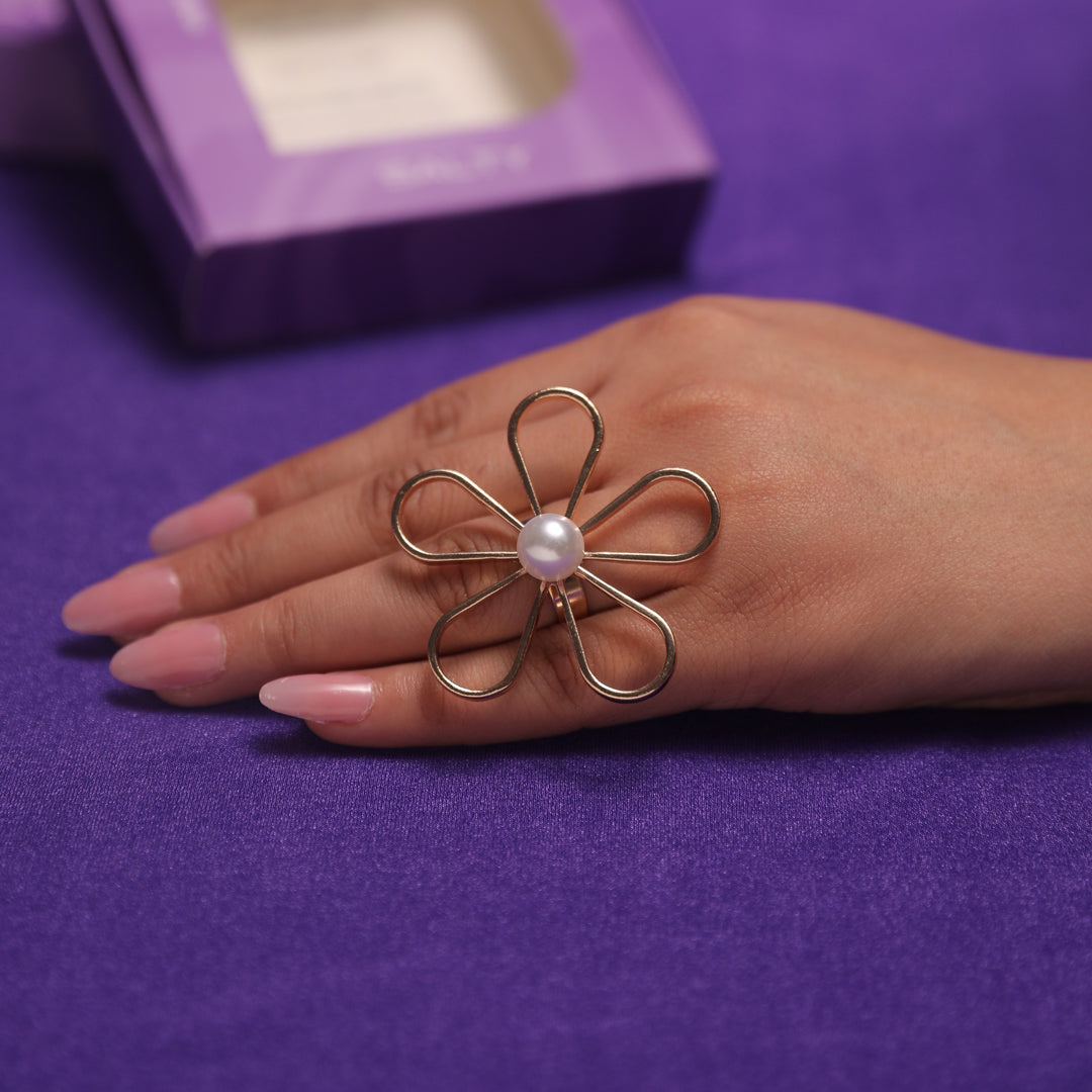 Golden Bloom Pearl Ring - Salty Accessories