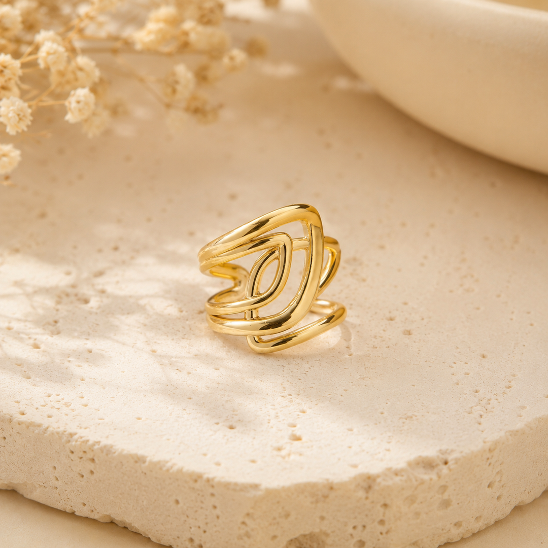 The Intertwine Ring