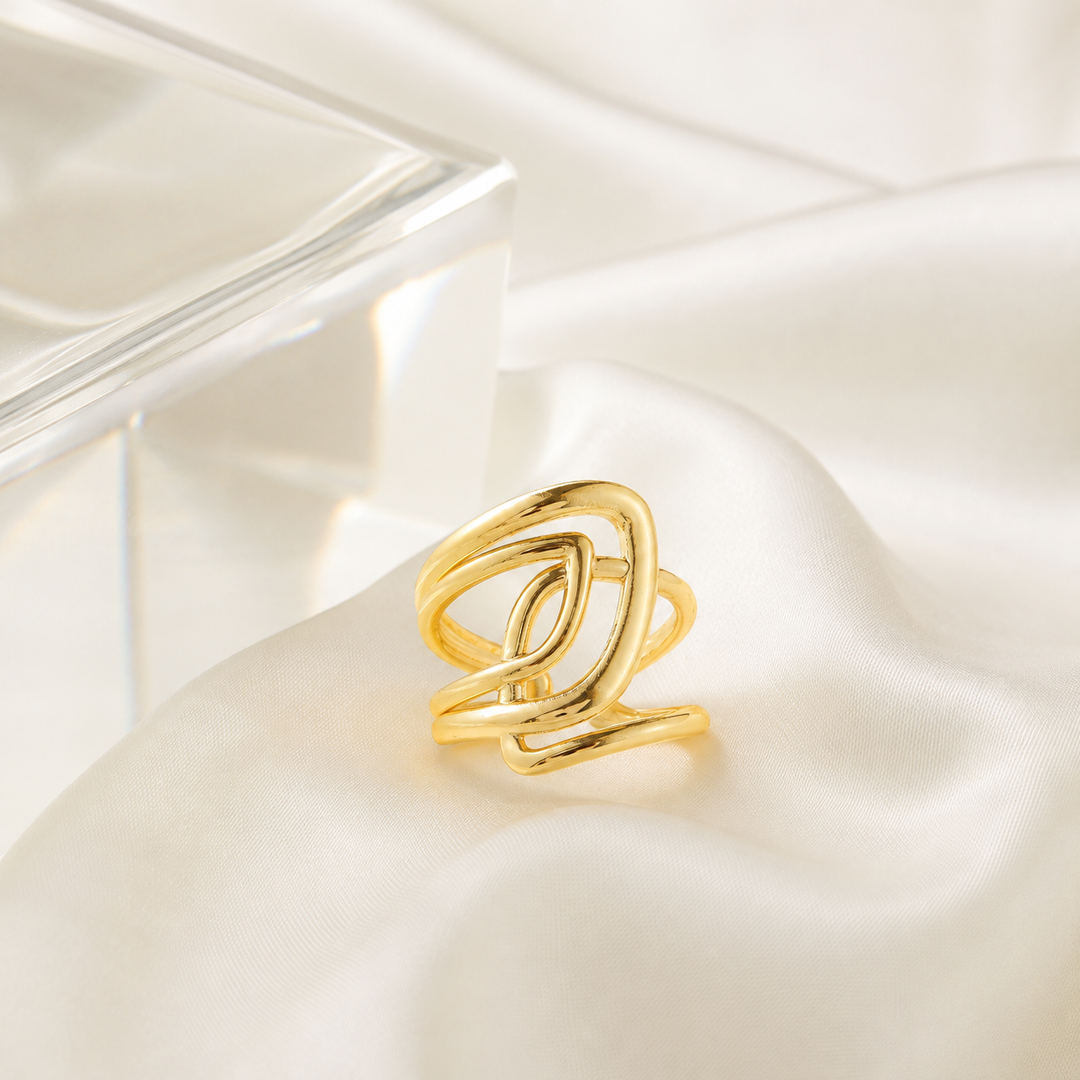 The Intertwine Ring