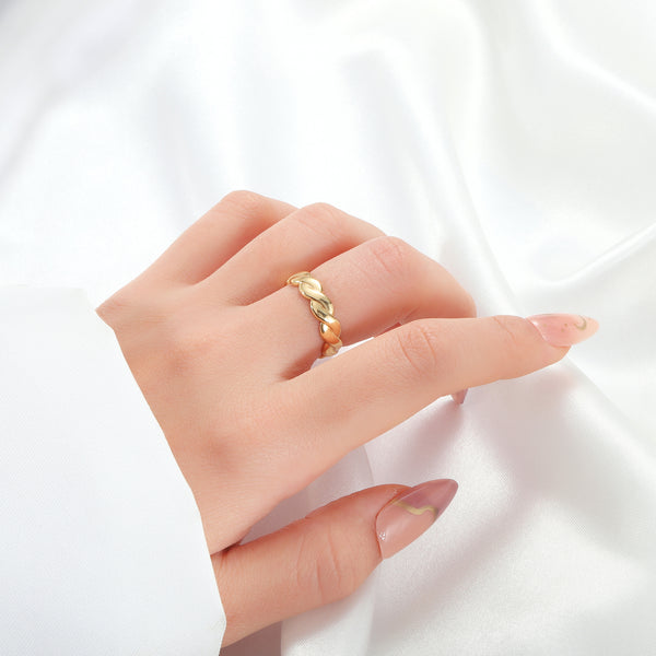 Golden Twist Adjustable Ring