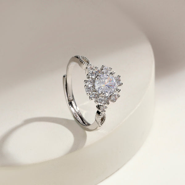 Cluster Bloom Halo Ring