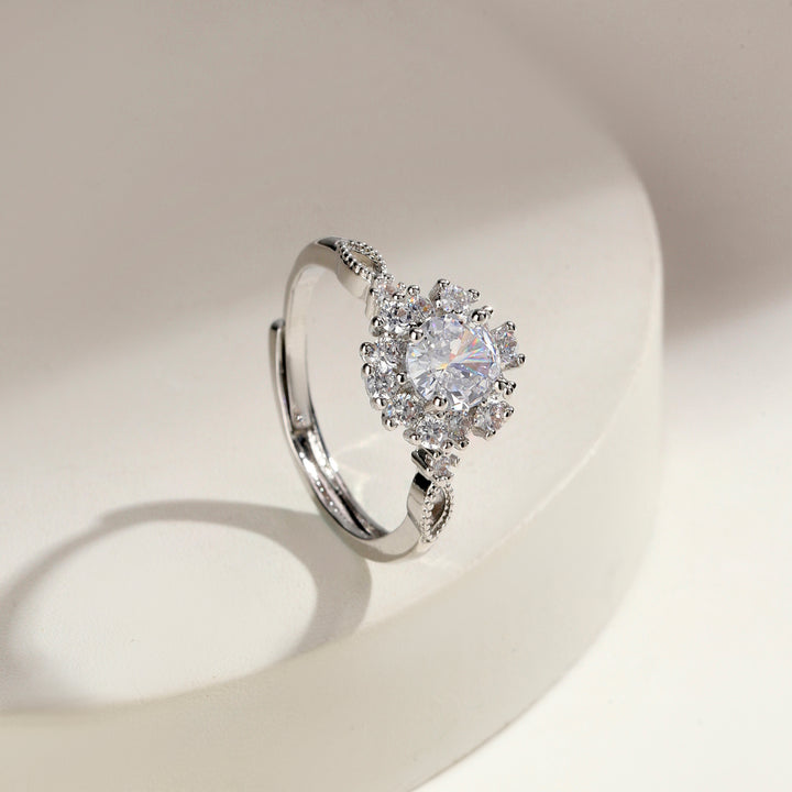 Cluster Bloom Halo Ring