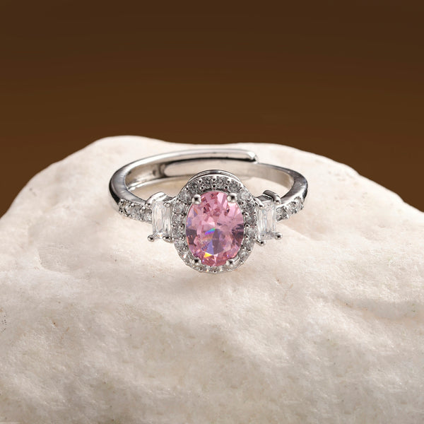 Elara Oval Halo Ring - Pink