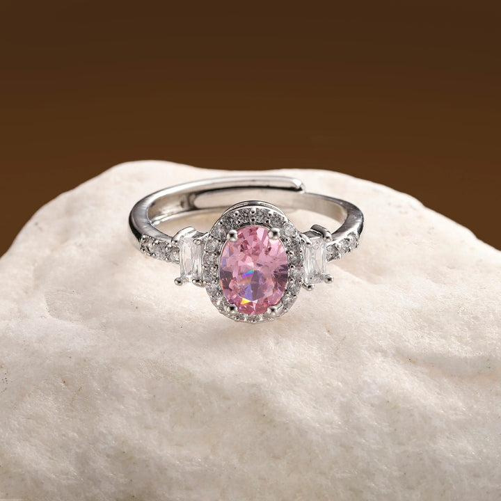 Elara Oval Halo Ring - Pink