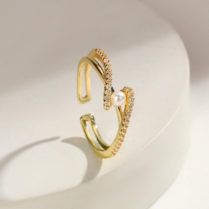 Pearl Twist Halo Ring