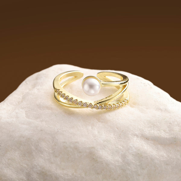 Zelora Pearl Twist Ring