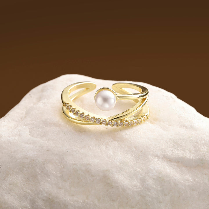 Zelora Pearl Twist Ring