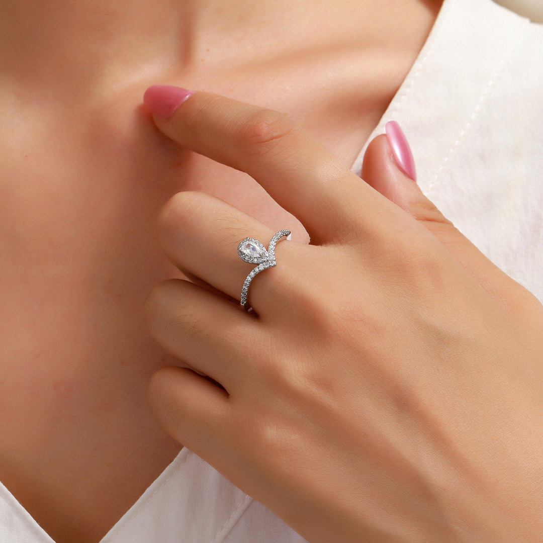 Lumi Curved Cluster Ring