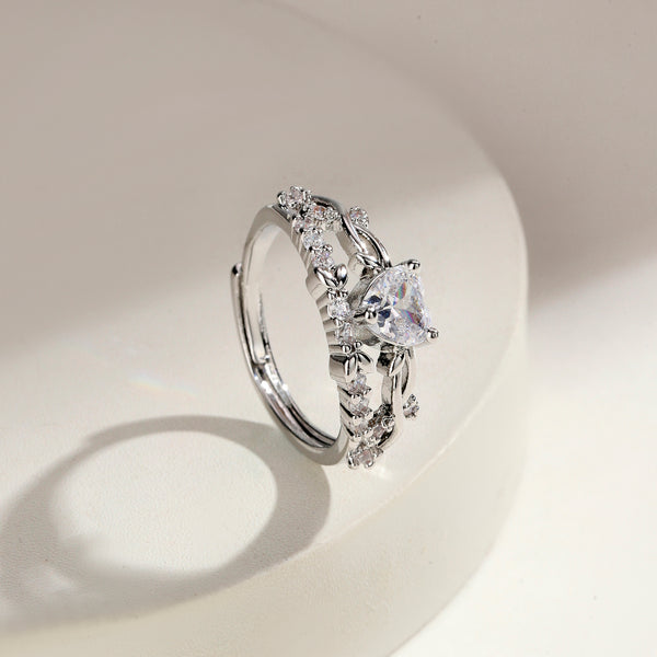 Elara Crystal Heart Ring