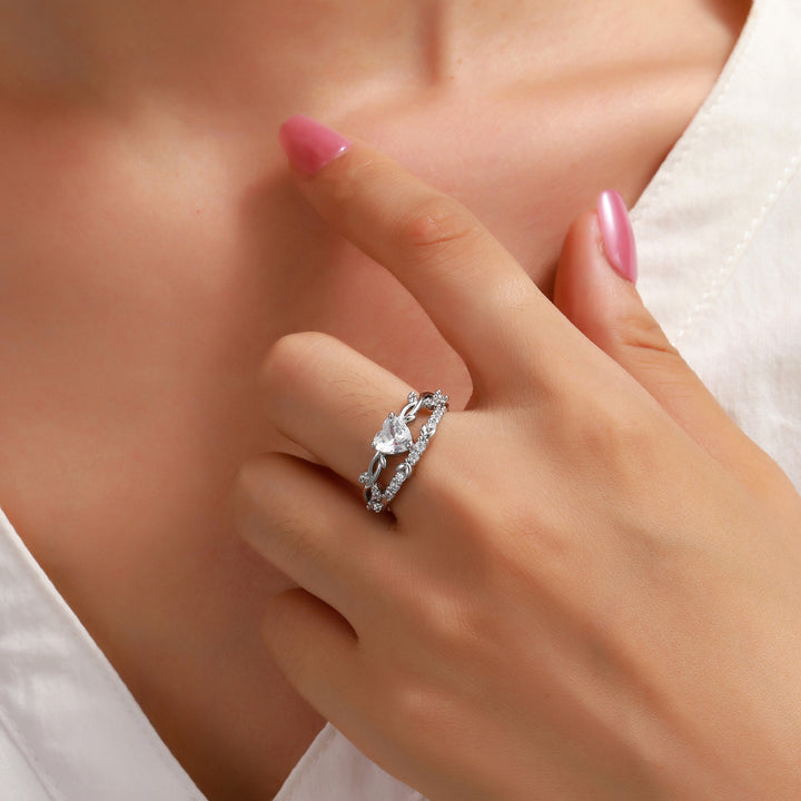 Elara Crystal Heart Ring