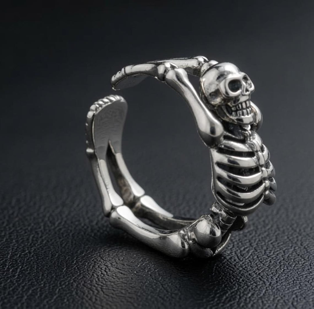 Death Grip Skull Wrap Ring