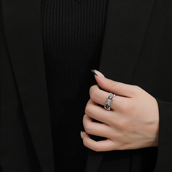 Death Grip Skull Wrap Ring