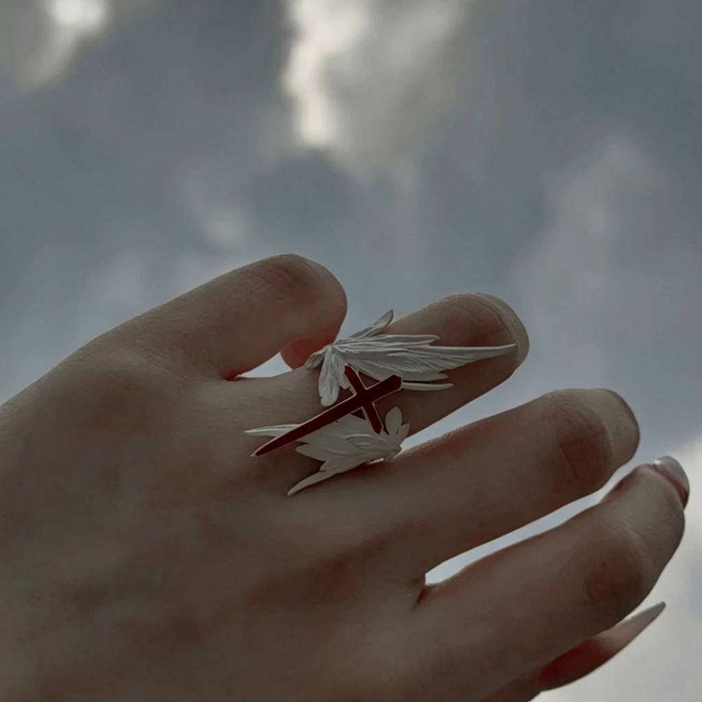 Blood cross White Wing Ring