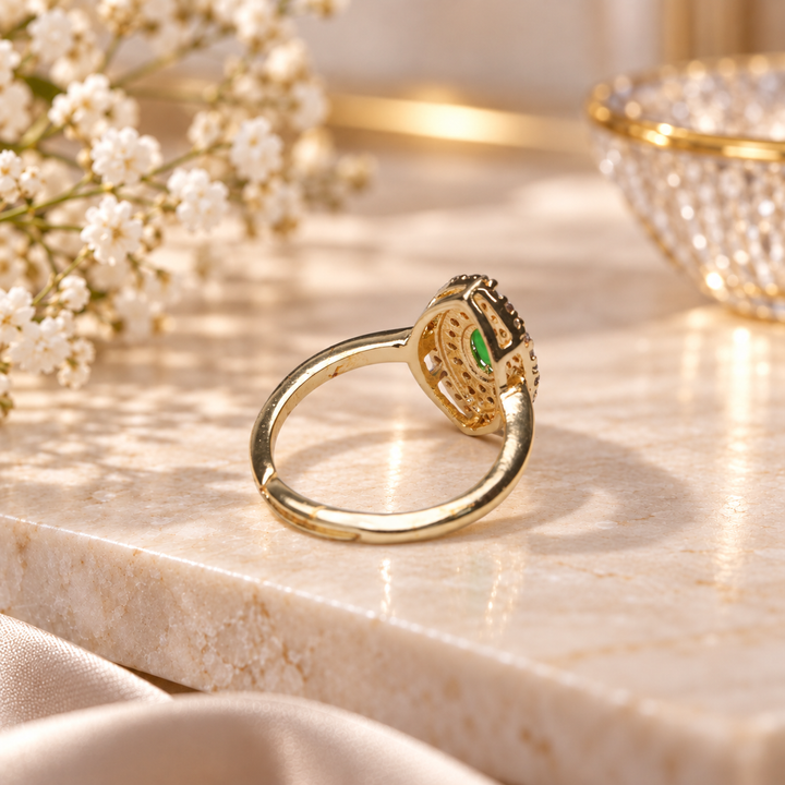 Vera Green Stone Marquise Ring