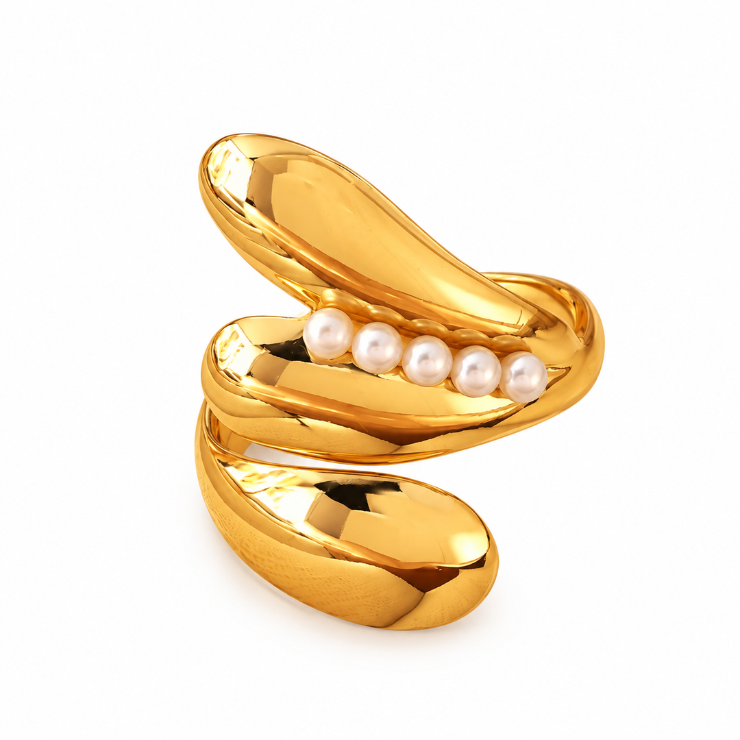 Pearl Crush Sculptural Heart Adjustable Ring