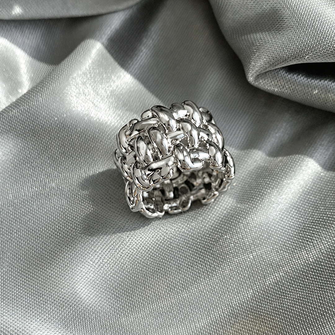 Chain Reaction Chunky Silver Statement Ring