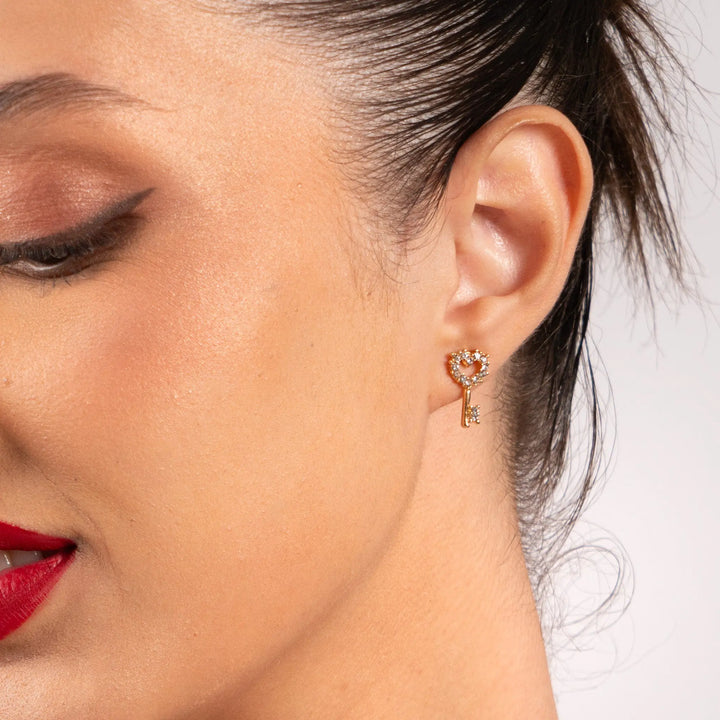 Red Flag Chic | Salty