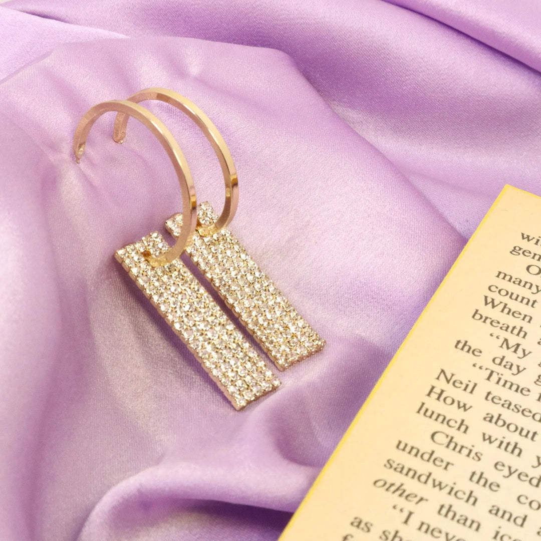Redcarpet Glam Earrings - Salty Accessories