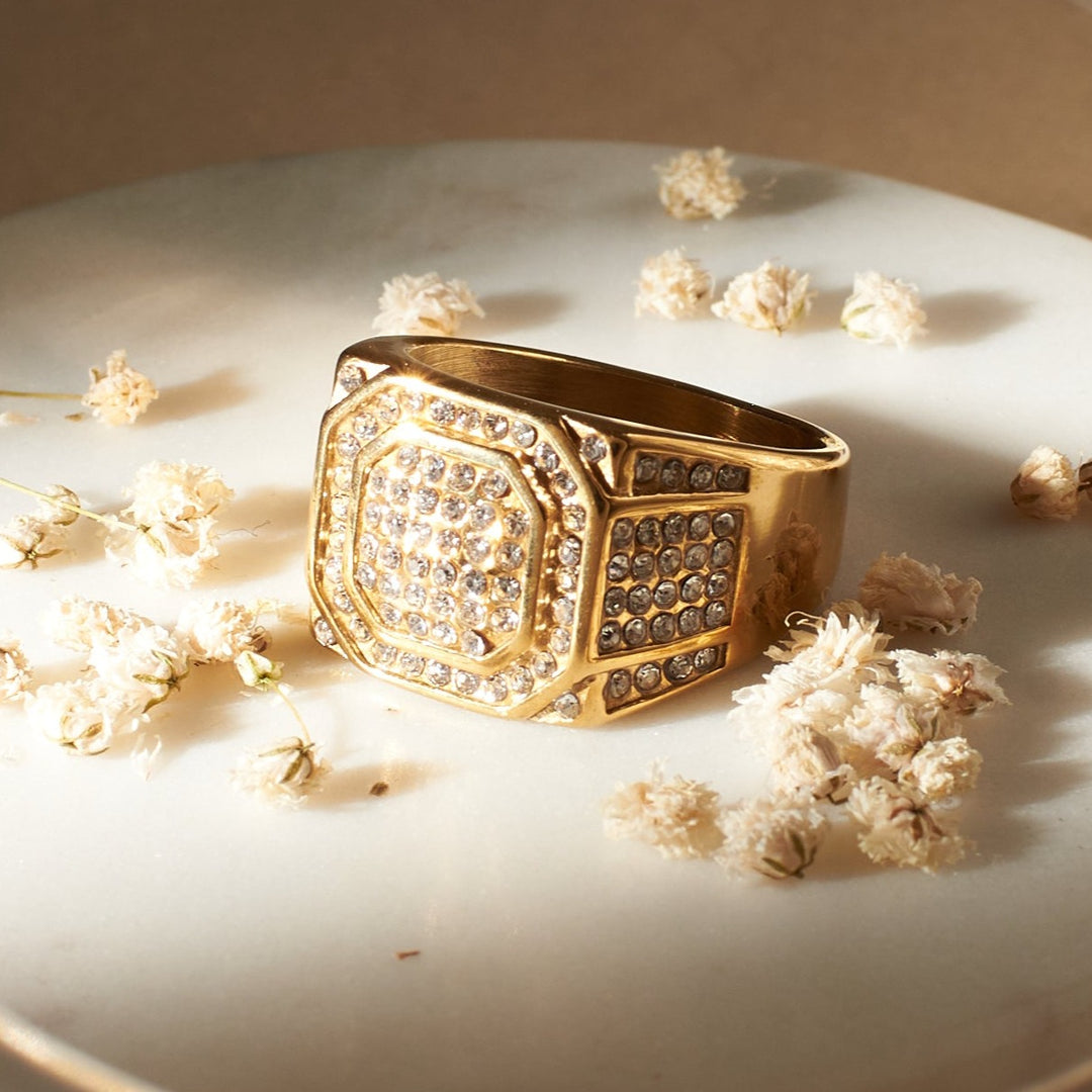 Regal Brilliance Gold Men's Ring | Salty
