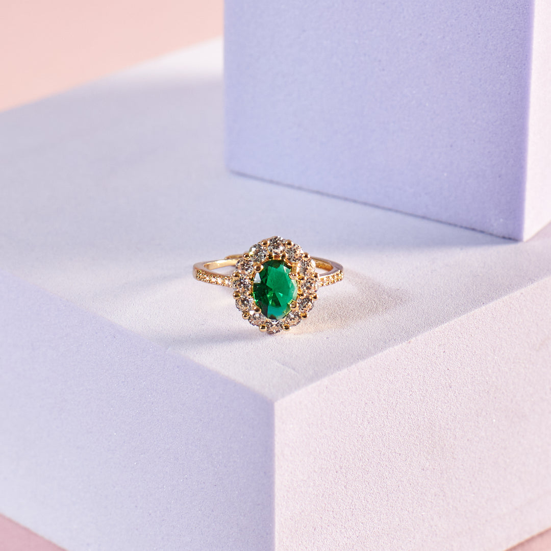 Regal Green Diamond Ring Salty