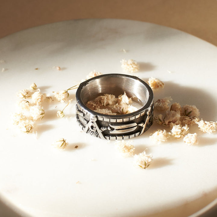 Renaissance Royalty Men's Ring | Salty