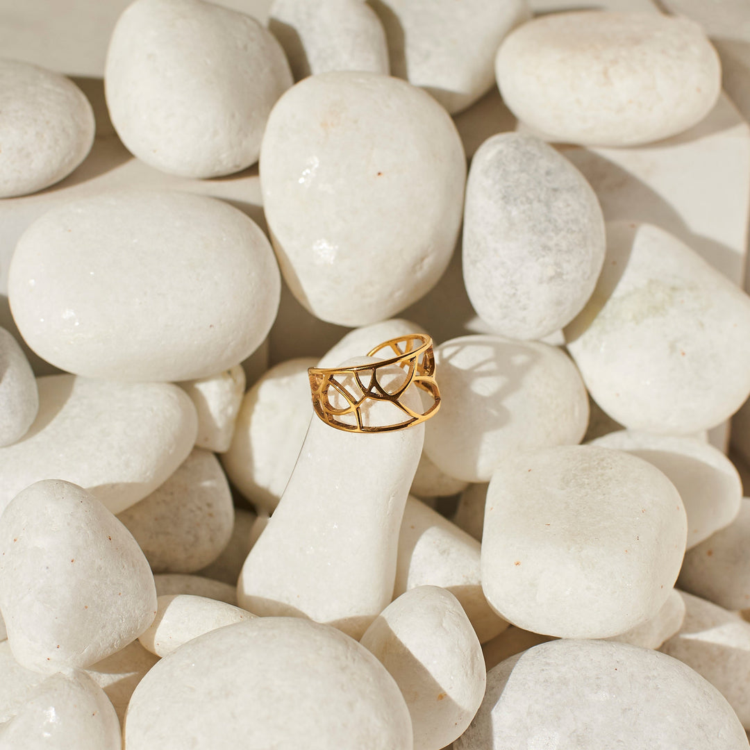 Retro Glam Ring