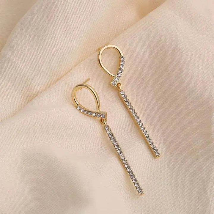 Waterdrop Shape Ribbon Dangle Zircon Earrings