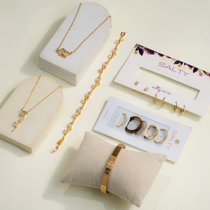 Main Character Jewelry Gift Box