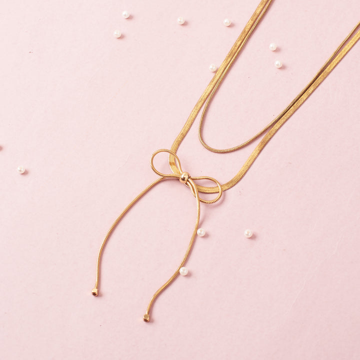 Ribbon Rebels Cap and Neckalce Set