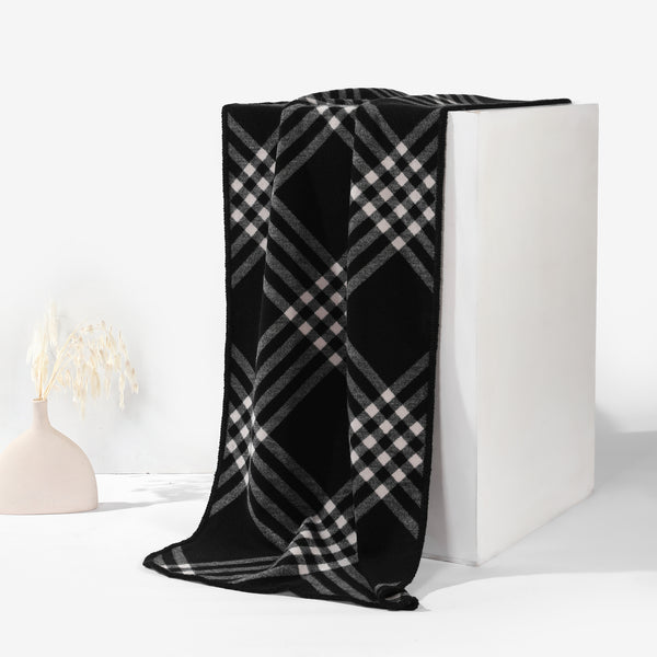 Plaid Cozy Scarf - Black