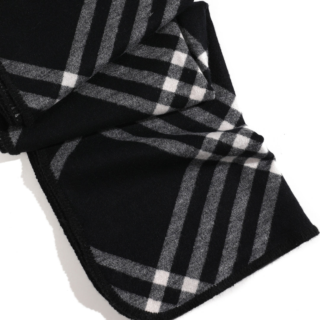 Plaid Cozy Scarf - Black