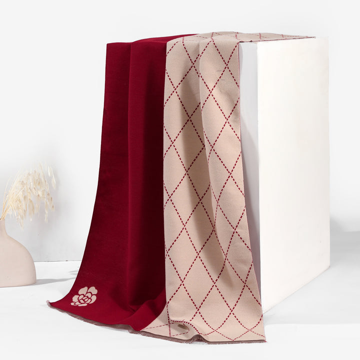 Château Check Luxe Scarf - Red