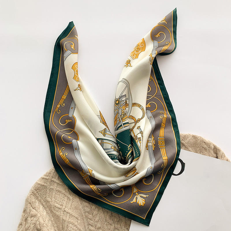 Carriage Charm Scarf | Salty