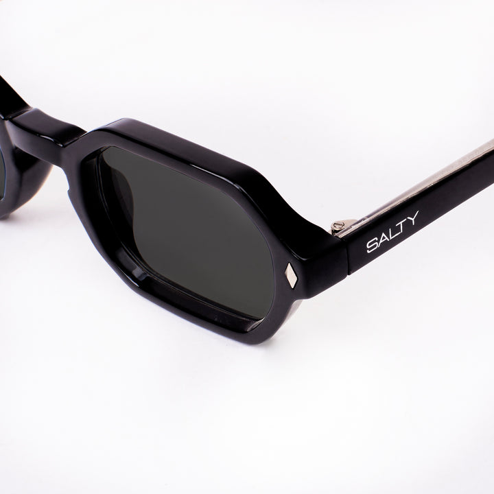 Vera Volt Sunglasses
