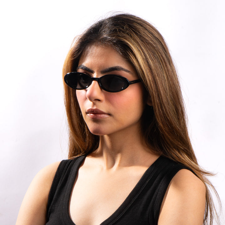 Obscura Oval Classic Shades - Black