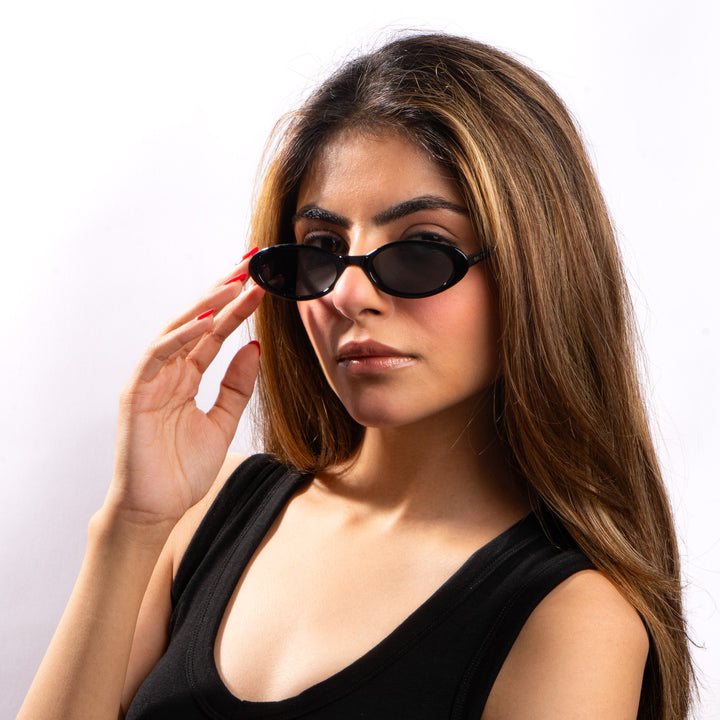 Obscura Oval Classic Shades - Black