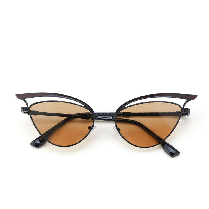 Luxe Arc Cat-Eye Shades – Brown | Salty