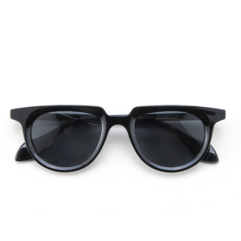 Essential Wayfarer Shades – Black | Salty