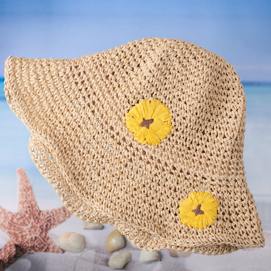 Daisy by the Shore Hat and Necklace Combo