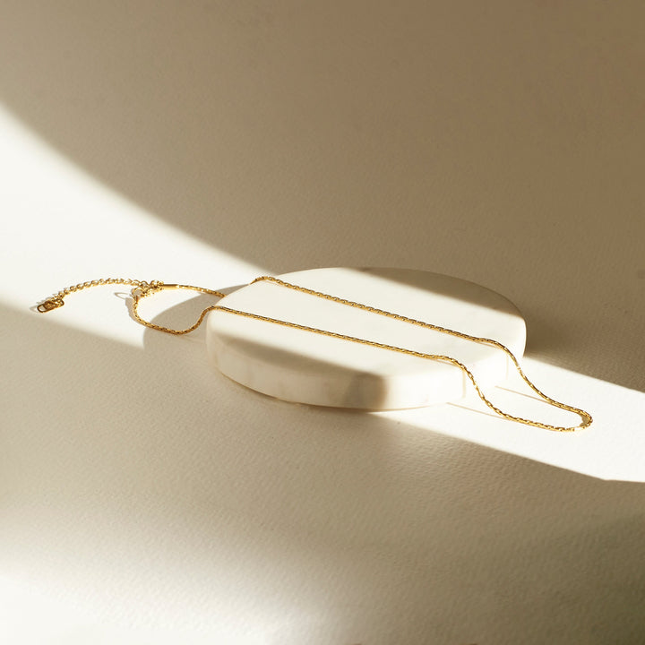 Golden Bismark chain