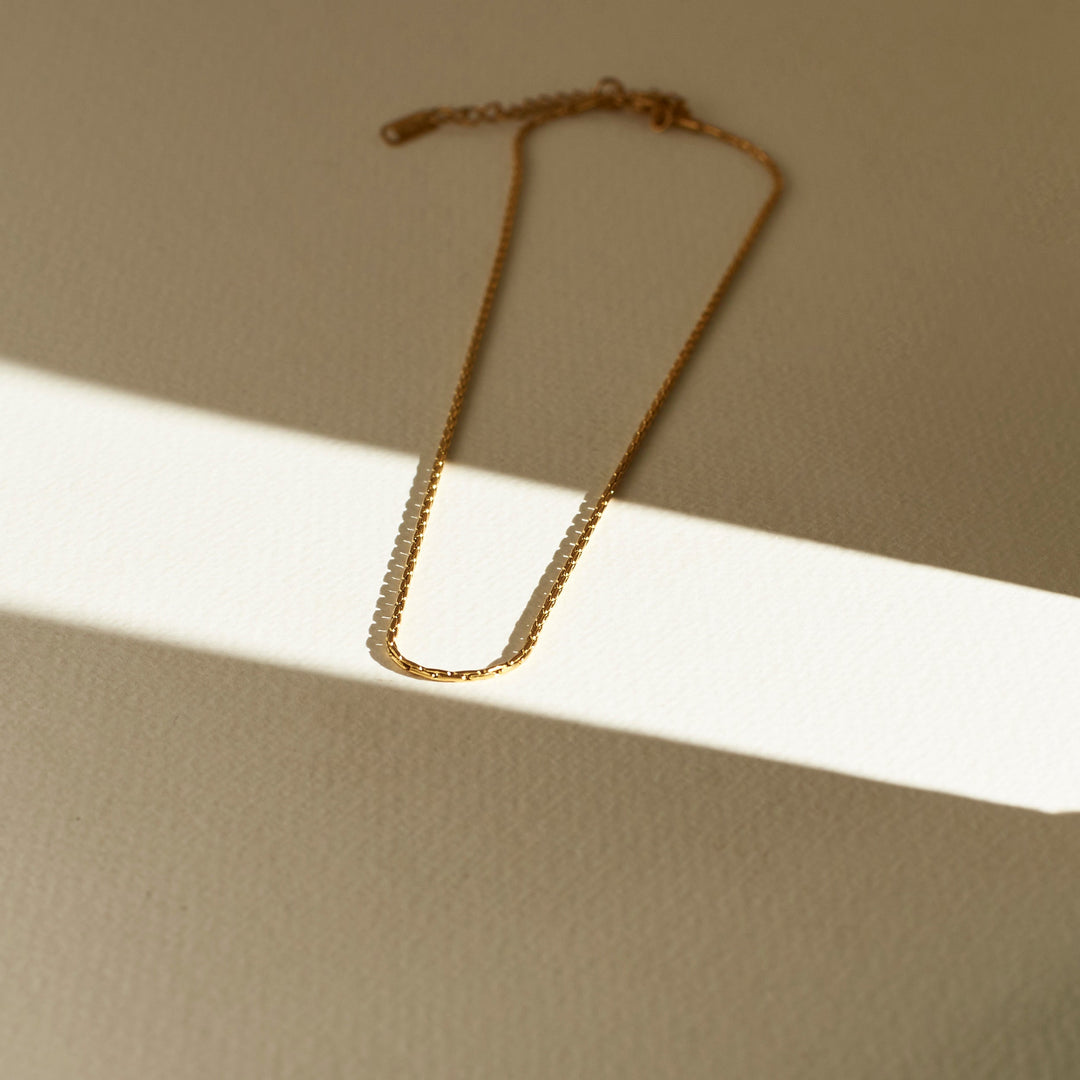 Golden Bismark chain