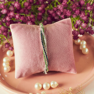 Ebony Erythra Stretchable Band