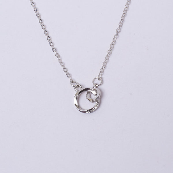 Enduring Circles Silver Chain