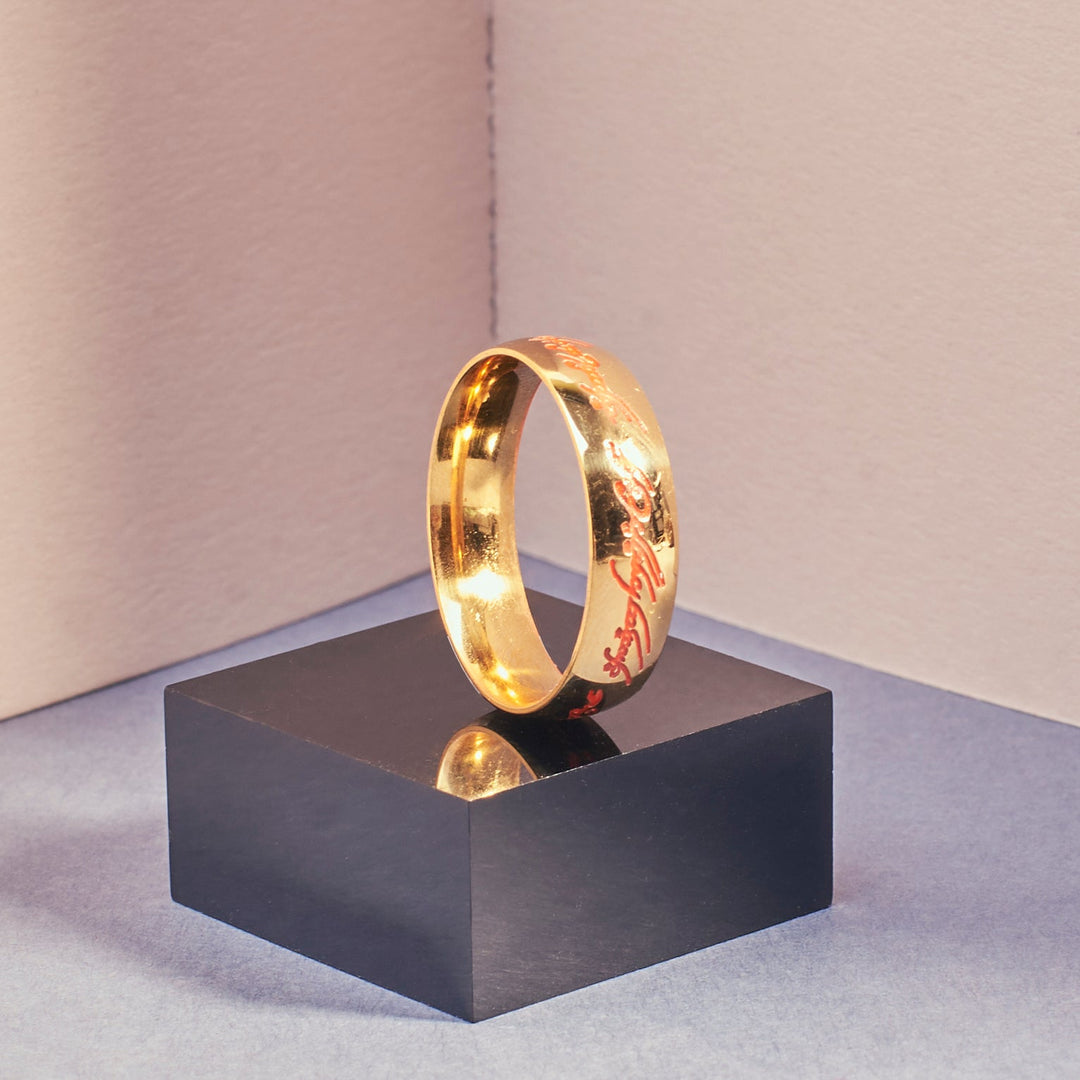 Engraved Golden Elegance Ring