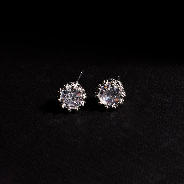 Daydream Luster Studs