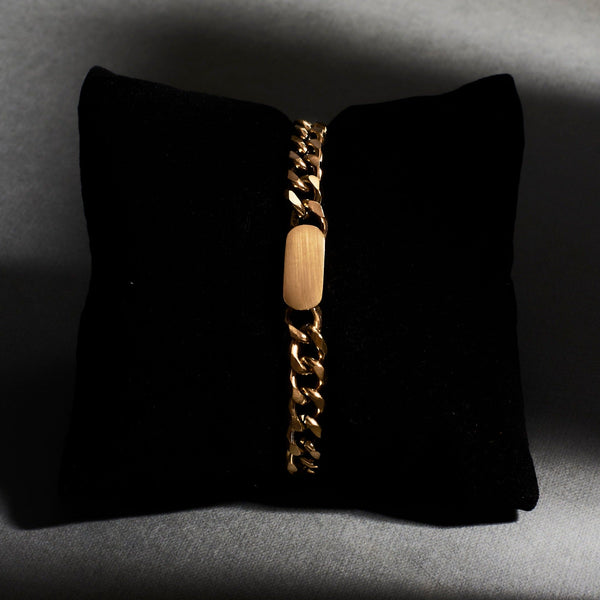 Luxe Gold Bracelet