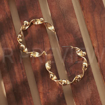 Classy Twist Gold Hoops - Salty Accessories