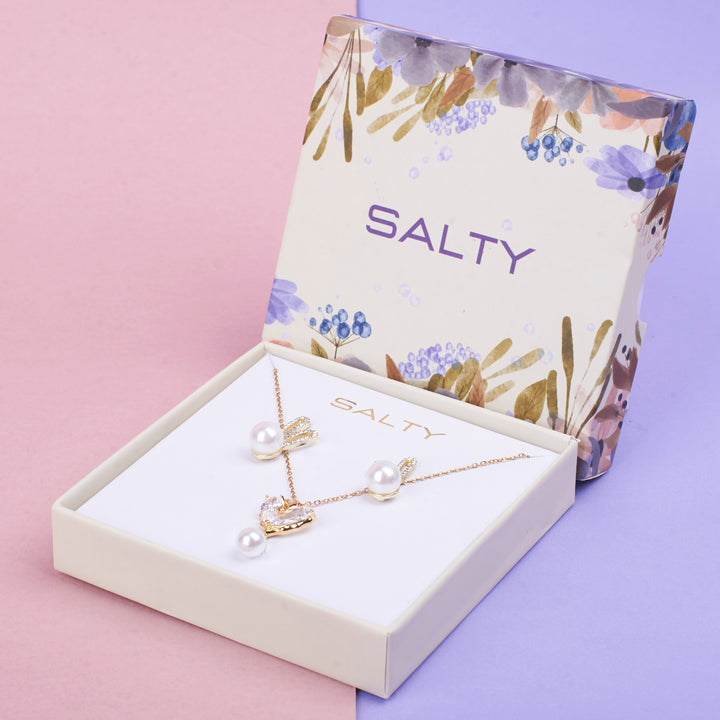 Pearlesque Box
